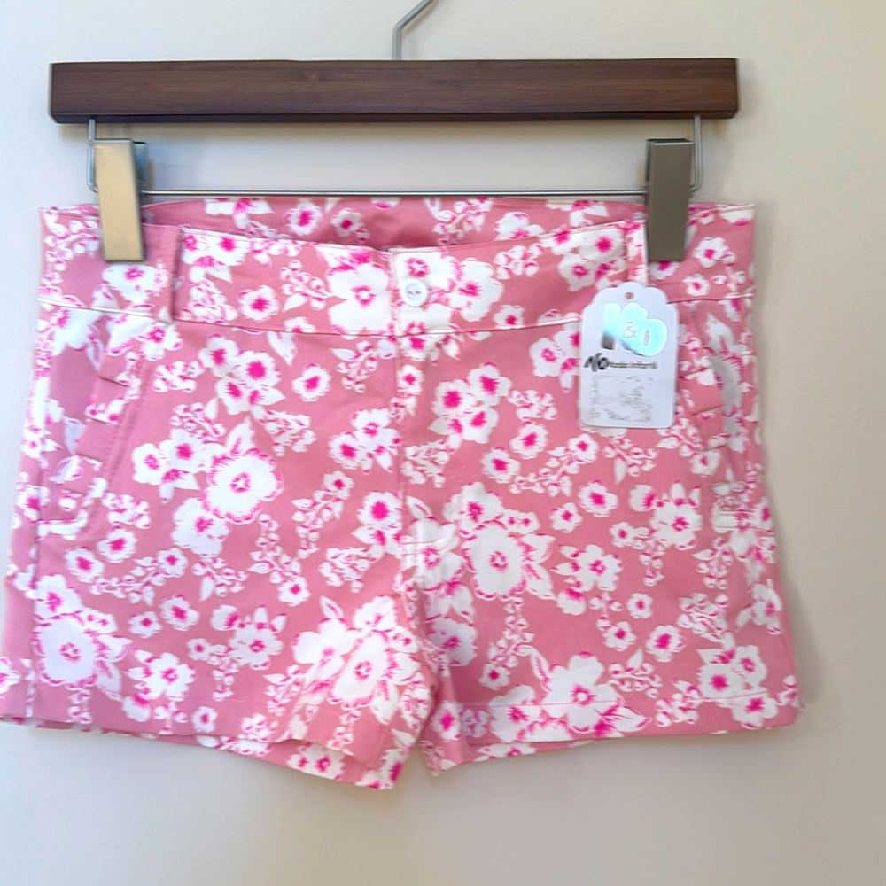 NEW Girls K&B Size 16 Woven Pink Floral Shorts with Ruffle Details